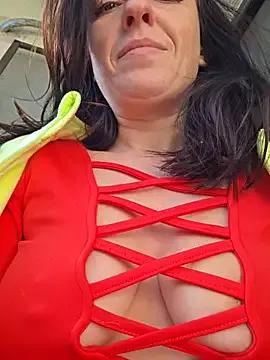 StripChat Risky_woman is Freechat Risky_woman — SQUIRT OUTSIDE. PEOPLE AROUND