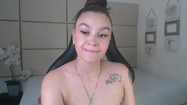 Freechat Rossi_Baker on StripChat