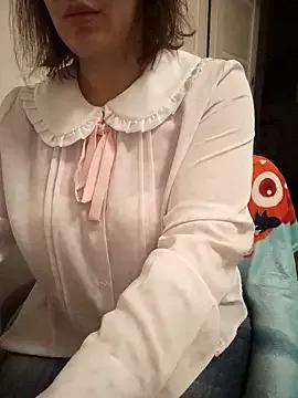 Freechat ROXOLANAA_SEXY on StripChat