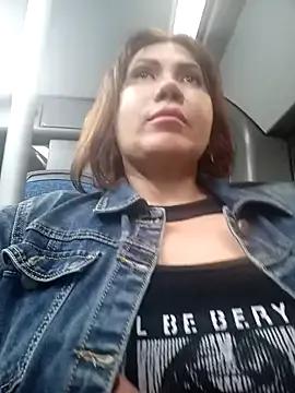 Freechat ROXOLANAA_SEXY on StripChat