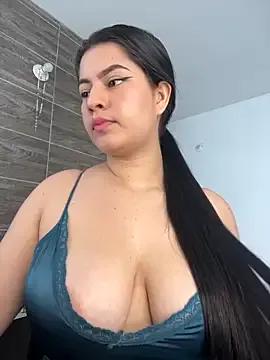 Freechat Saanvi21 on StripChat