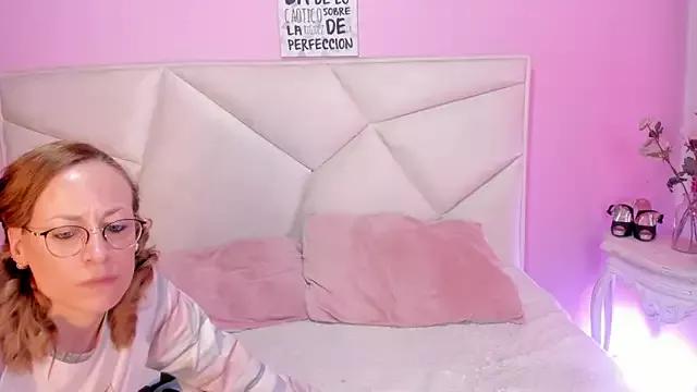 SammySanders on StripChat 