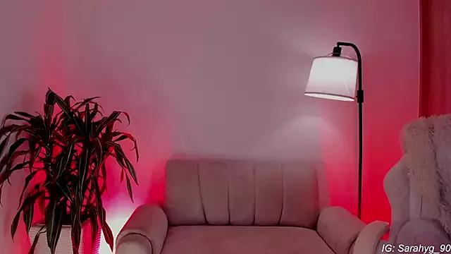 Freechat sara_gwen on StripChat