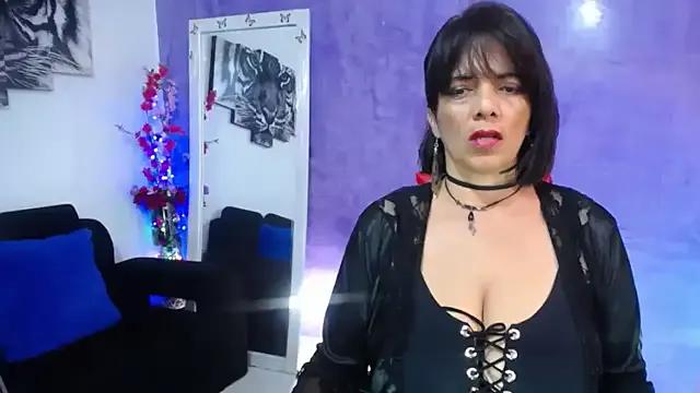 sarasmith3 on StripChat 