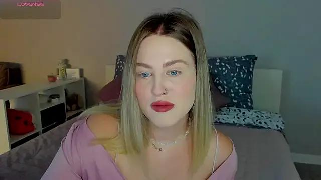 Sassy_Talkin_ on StripChat 