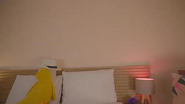 Seducktive on StripChat