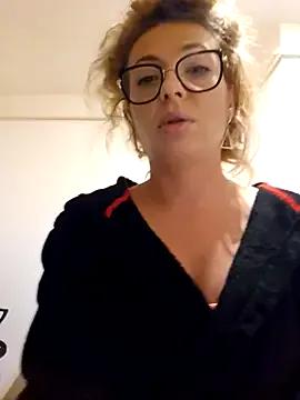 Selenna_emma on StripChat 