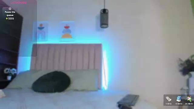 Freechat Sirenita_petitexoxo on StripChat