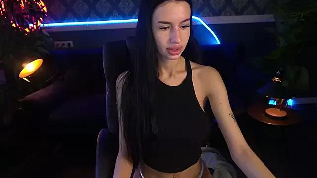 Freechat Snow_WhiteeeX on StripChat