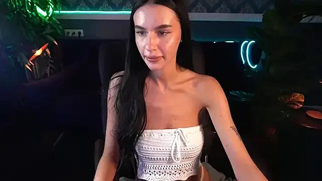 Freechat Snow_WhiteeeX on StripChat