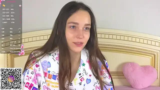 StripChat SoftieDream  is Freechat  SoftieDream — Play with my hair