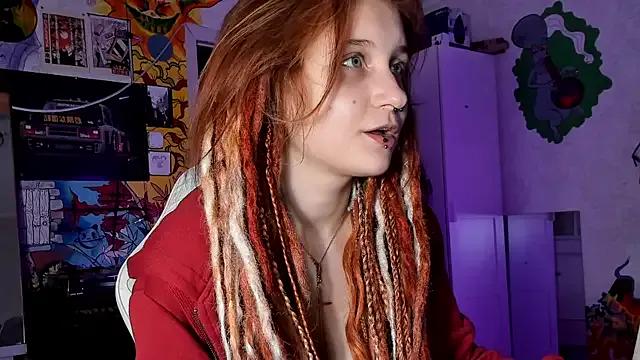 Sunny_Mouse_ on StripChat 