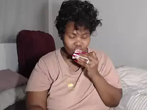 SweetieQueen1 on StripChat 