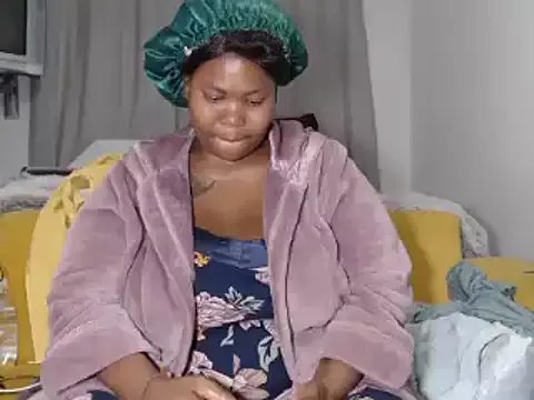 SweetieQueen1 on StripChat 