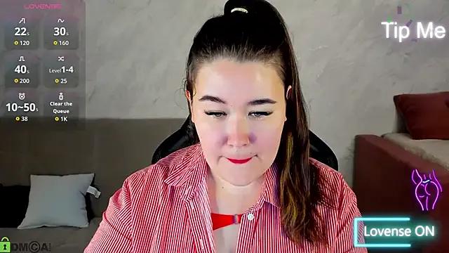 Tara_Torres on StripChat 