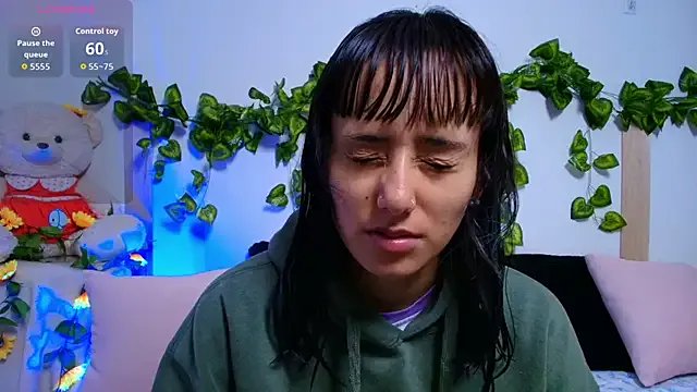 tati_cardenas on StripChat 