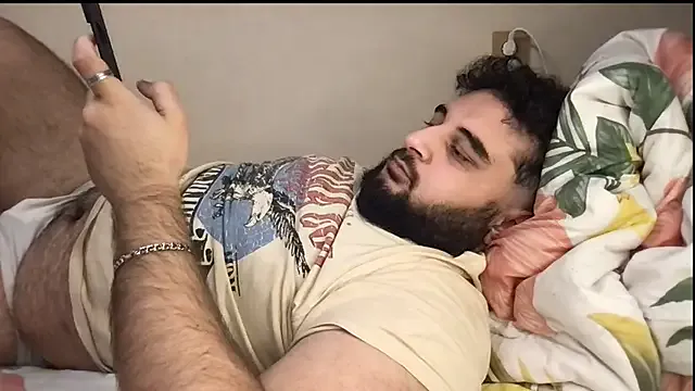 teddy_alan on StripChat