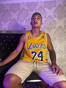 ThiagoBlaze — SHOW COCK AND MASTURBATION