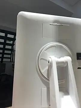 TiffanyyLam on StripChat 