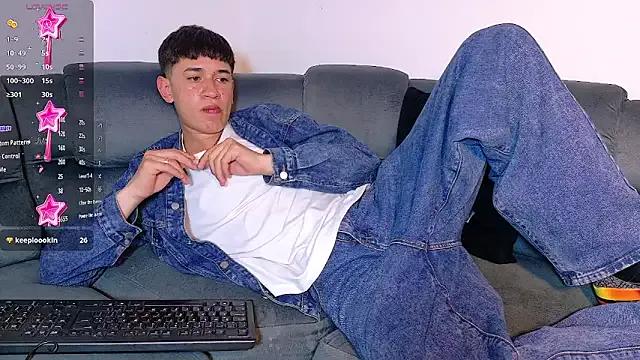 StripChat Twink_daren is Freechat Twink_daren — naked