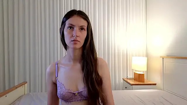 upssnowy on StripChat 