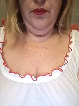 VenusAlpha — Nuda con dildo lt