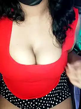 Viviennemoon_tlgu on StripChat 