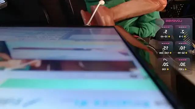 StripChat Wanda_Milf is Freechat Wanda_Milf — welcome kisses