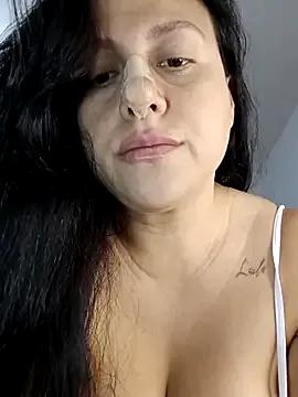 whitegirl0122 — Deep throat with lots of saliva 