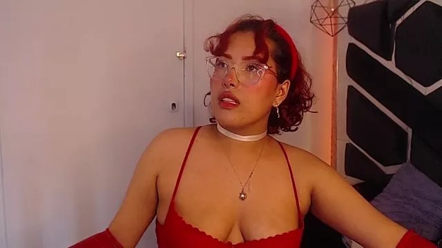 willow_poisson on StripChat 