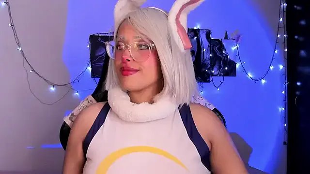 willow_poisson on StripChat 