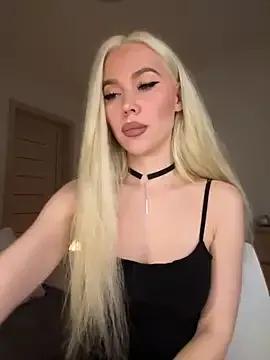 StripChat xDinnax is Freechat xDinnax — show boob
