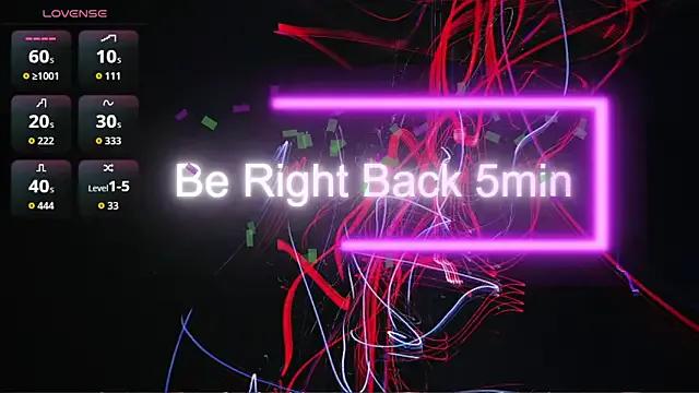 Freechat YourDesiree_ on StripChat