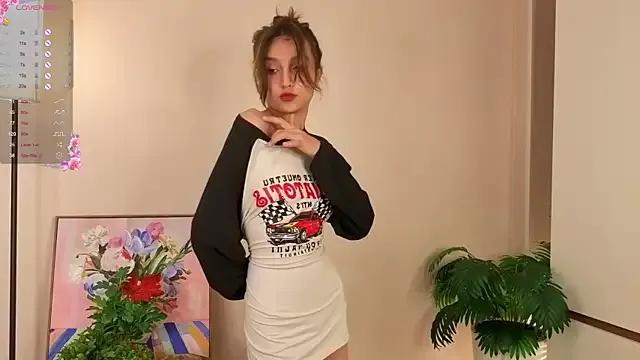 StripChat ZadengiDaaa is Freechat ZadengiDaaa — Lick lips close up