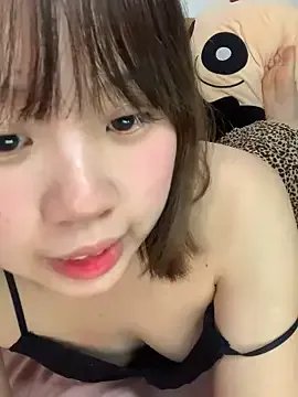 zhaomosheng125216 on StripChat