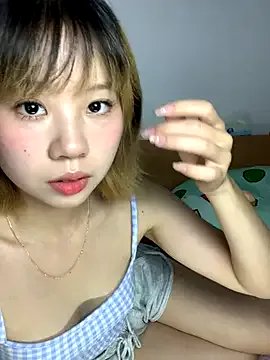zhaomosheng125216 on StripChat